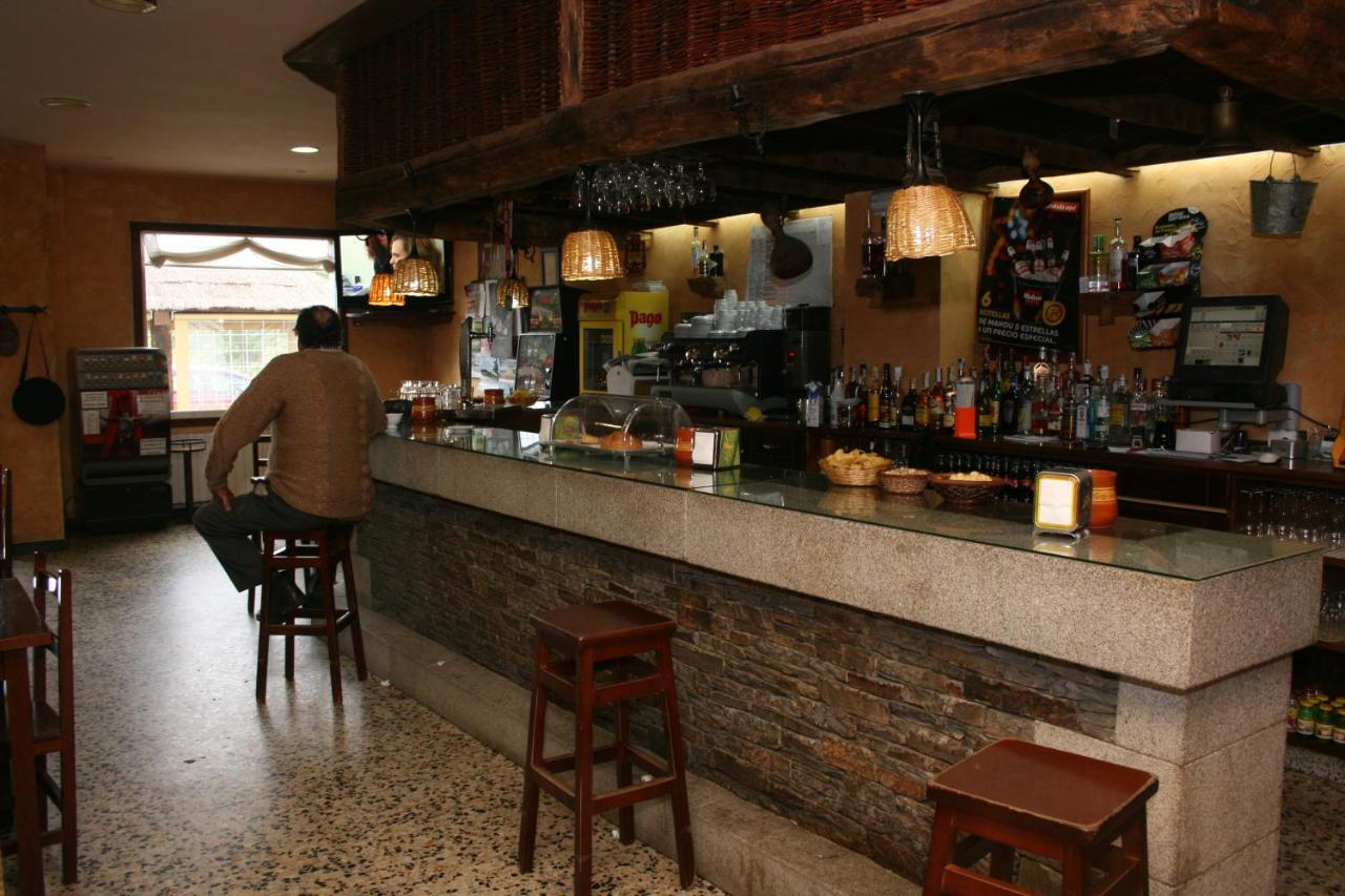 Hotel A Taberna De Vento Lalín Esterno foto