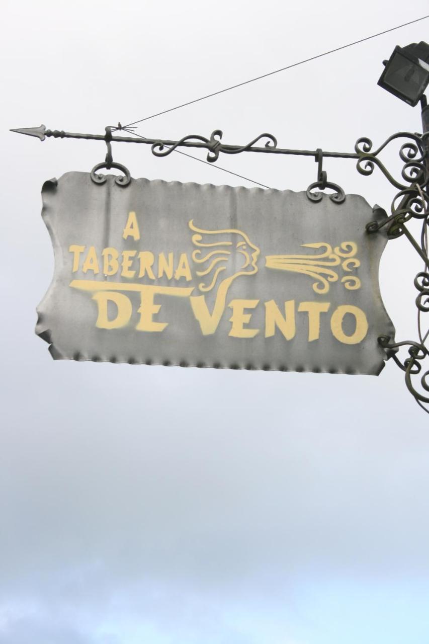 Hotel A Taberna De Vento Lalín Esterno foto